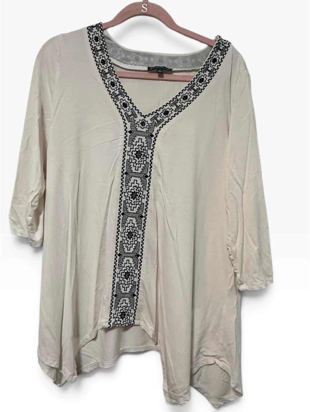 Adrianna Papell Women's Embroidered Tunic Top Size 1X Cream Black